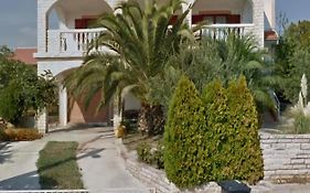 Apartments Maruna